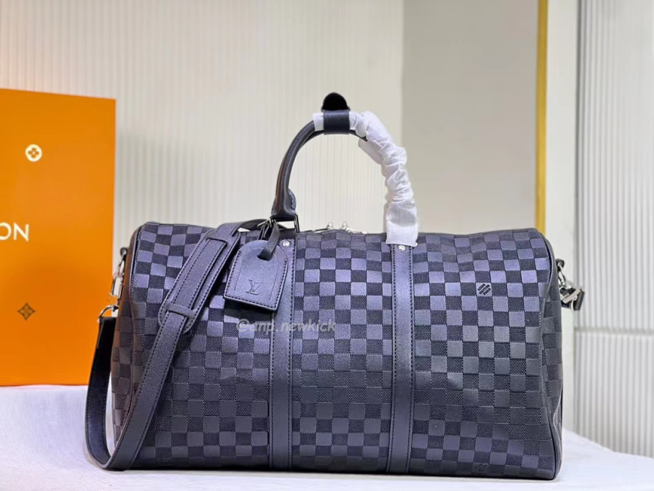 Louis Vuitton Keepall Bandouliere Monogram 50 Navy Duffel Bag (36) - www.newkick.vip